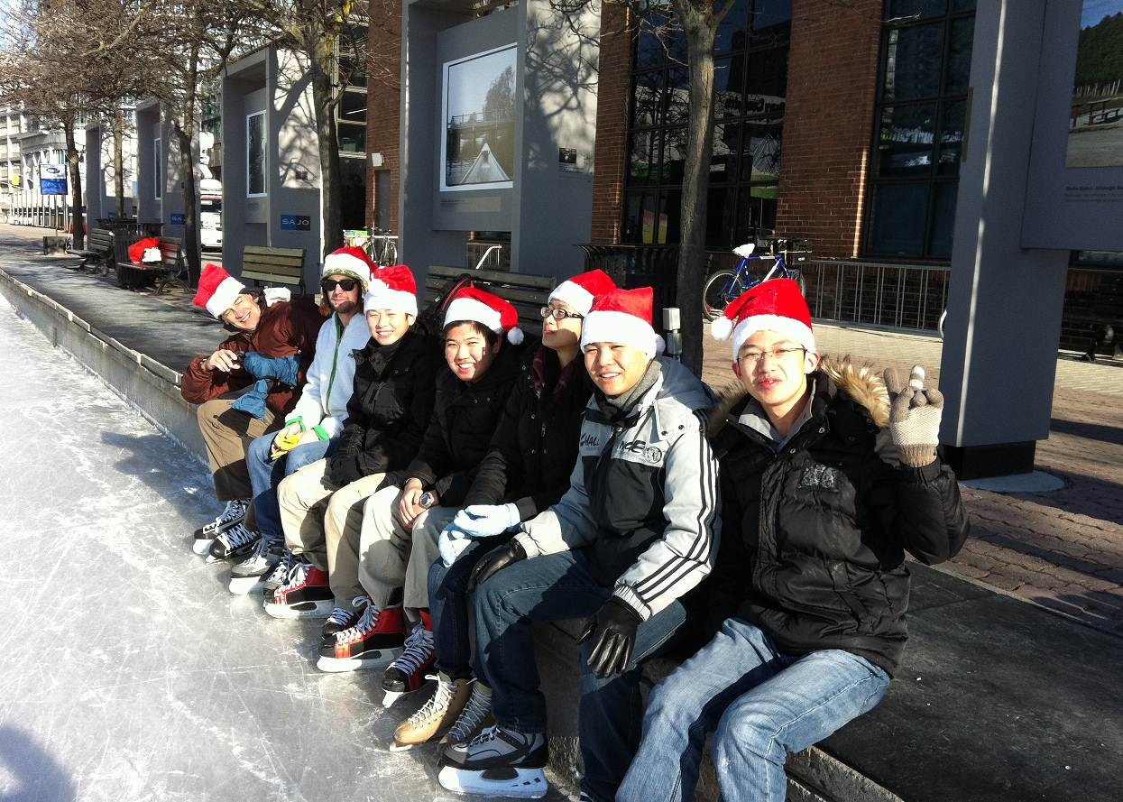 UofT Catalysis Group "Holiday on Ice 2011"